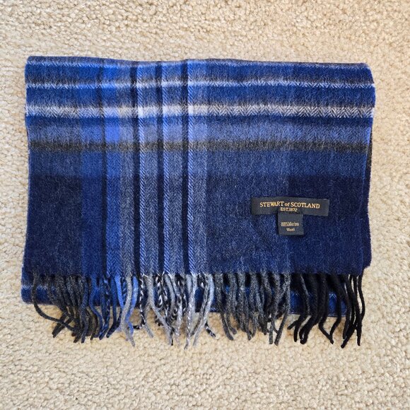 NWOT 100% Merino Wool Scarf Stewart of Scotland - Picture 1 of 4